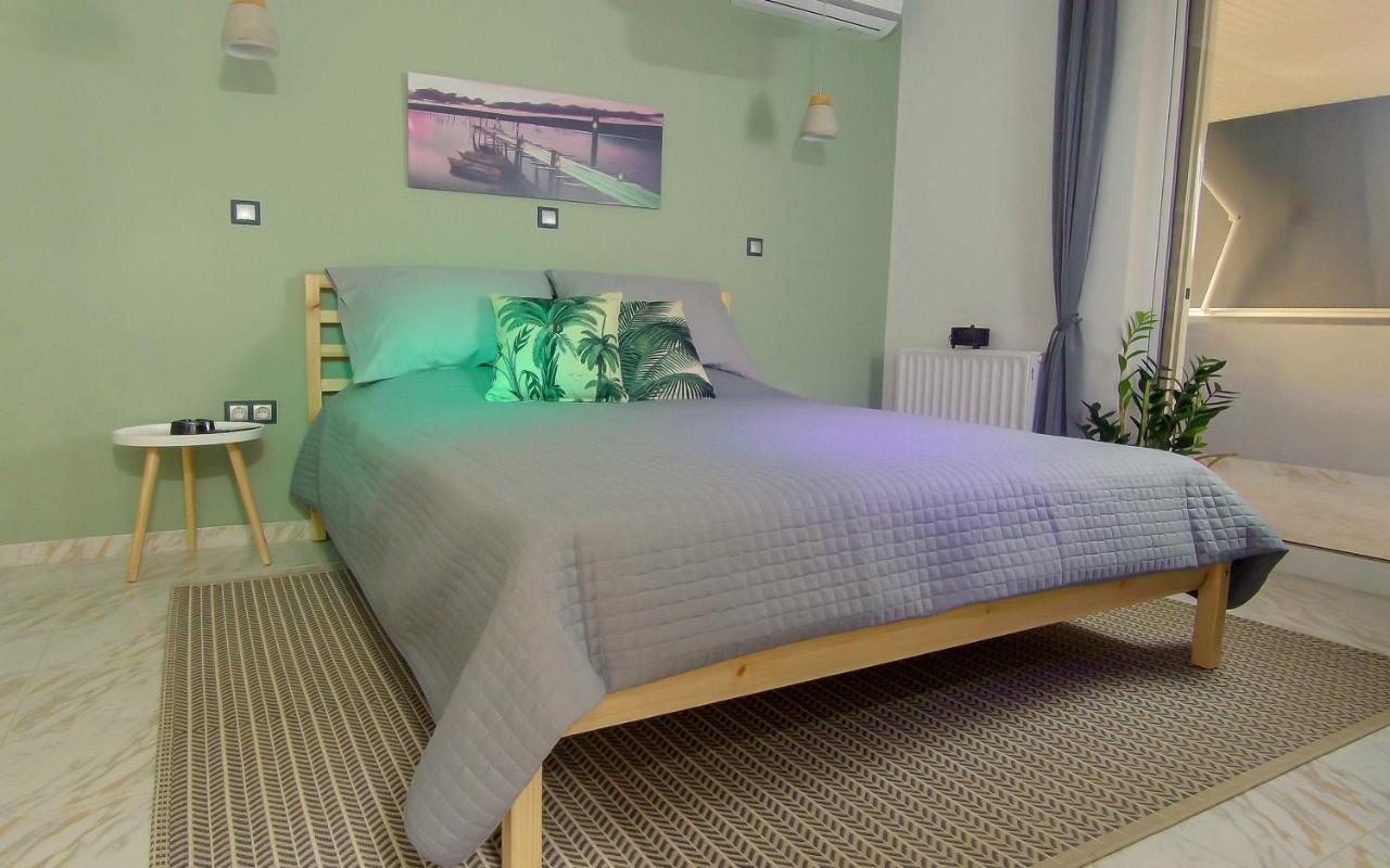 Augoustinos - Sea Side Luxury Apartments Artemida  Dış mekan fotoğraf