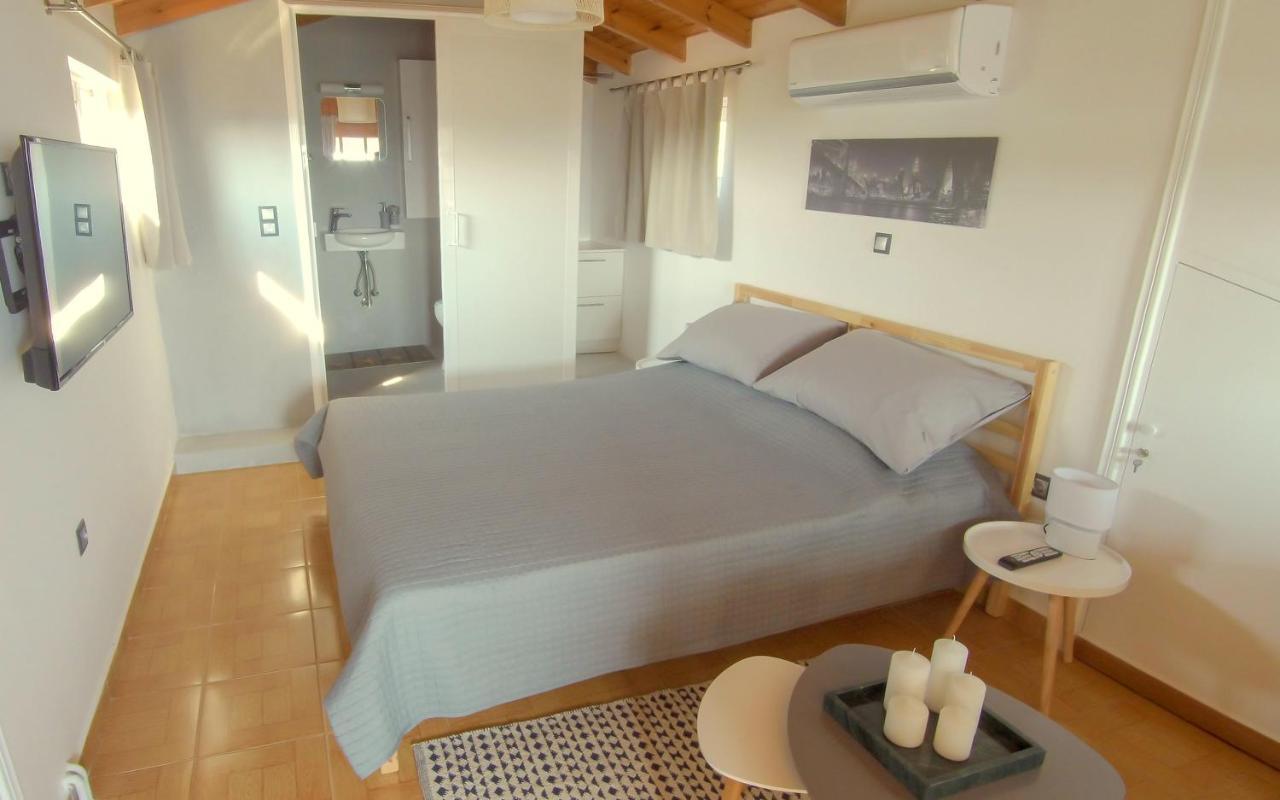 Augoustinos - Sea Side Luxury Apartments Artemida  Dış mekan fotoğraf